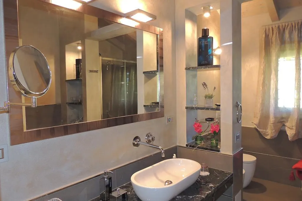 Nocleg ze śniadaniem A Casa Lombardo Hotel Crosio Della Valle
