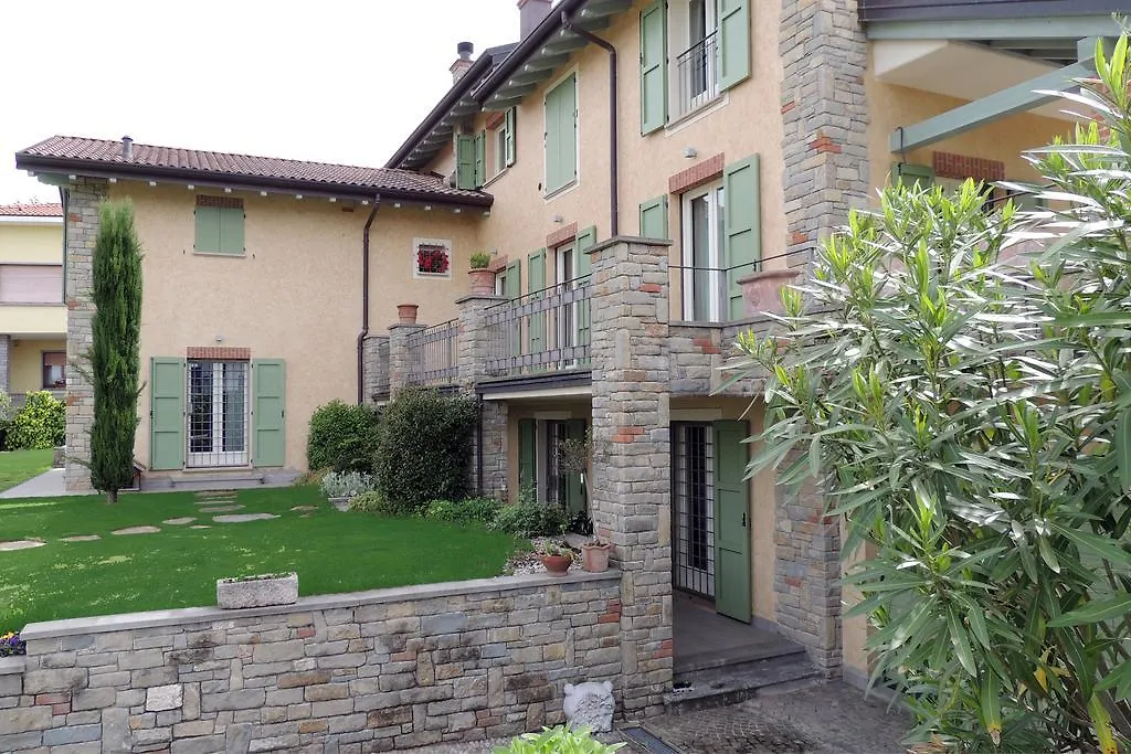 A Casa Lombardo Hotel Crosio Della Valle