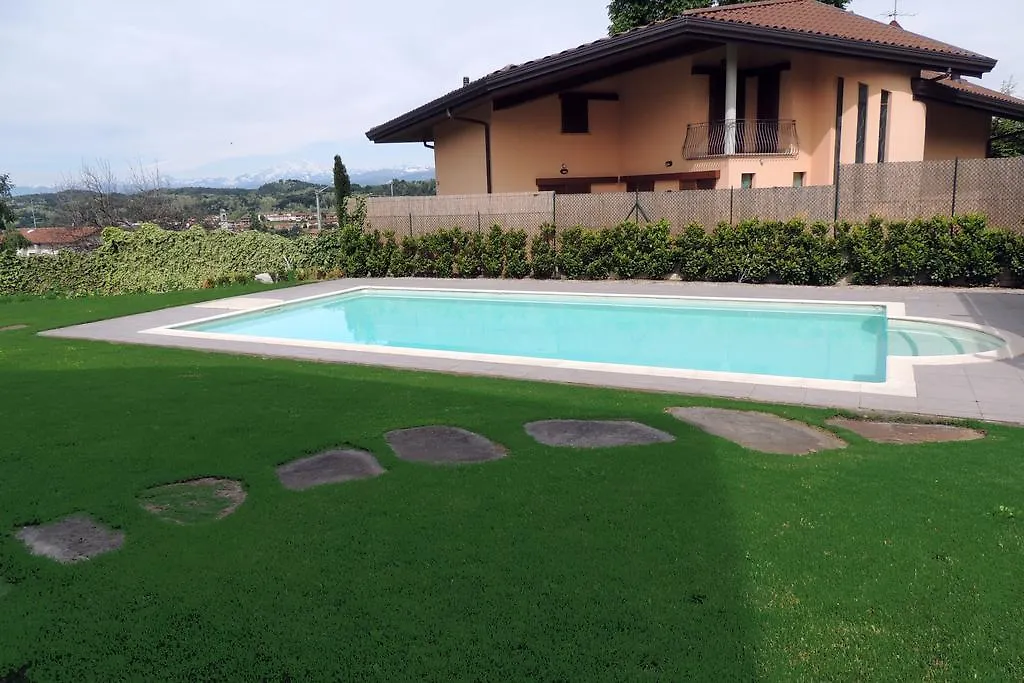 A Casa Lombardo Hotel Crosio Della Valle Nocleg ze śniadaniem