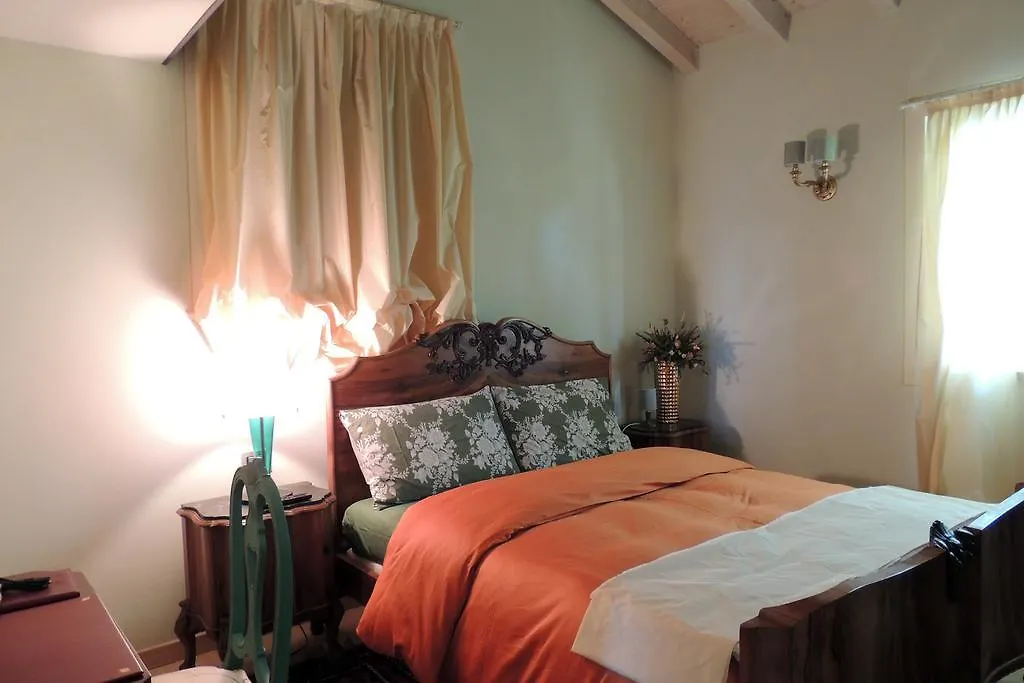 Nocleg ze śniadaniem A Casa Lombardo Hotel Crosio Della Valle