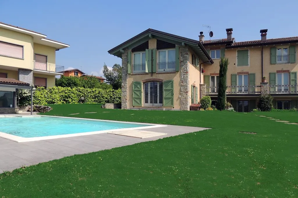 A Casa Lombardo Hotel Crosio Della Valle Nocleg ze śniadaniem